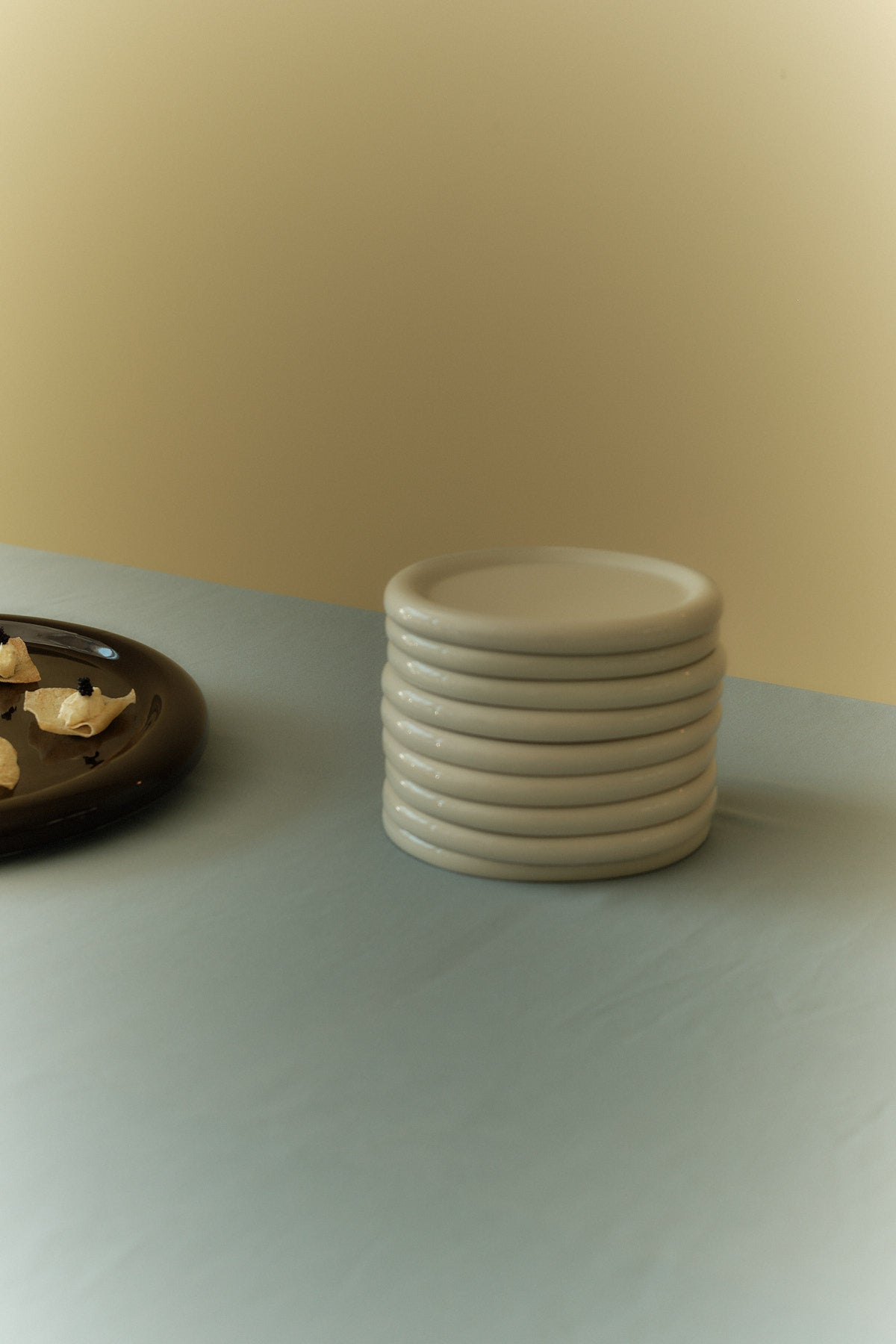 Snack Plate in Marshmallow