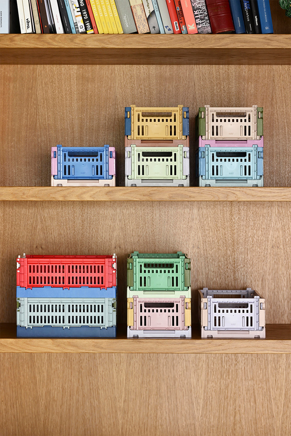Medium Colour Crate in Powder