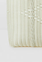 Load image into Gallery viewer, Palorosa Medium Basket in Palm
