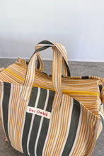 Load image into Gallery viewer, Bengali Bag 063
