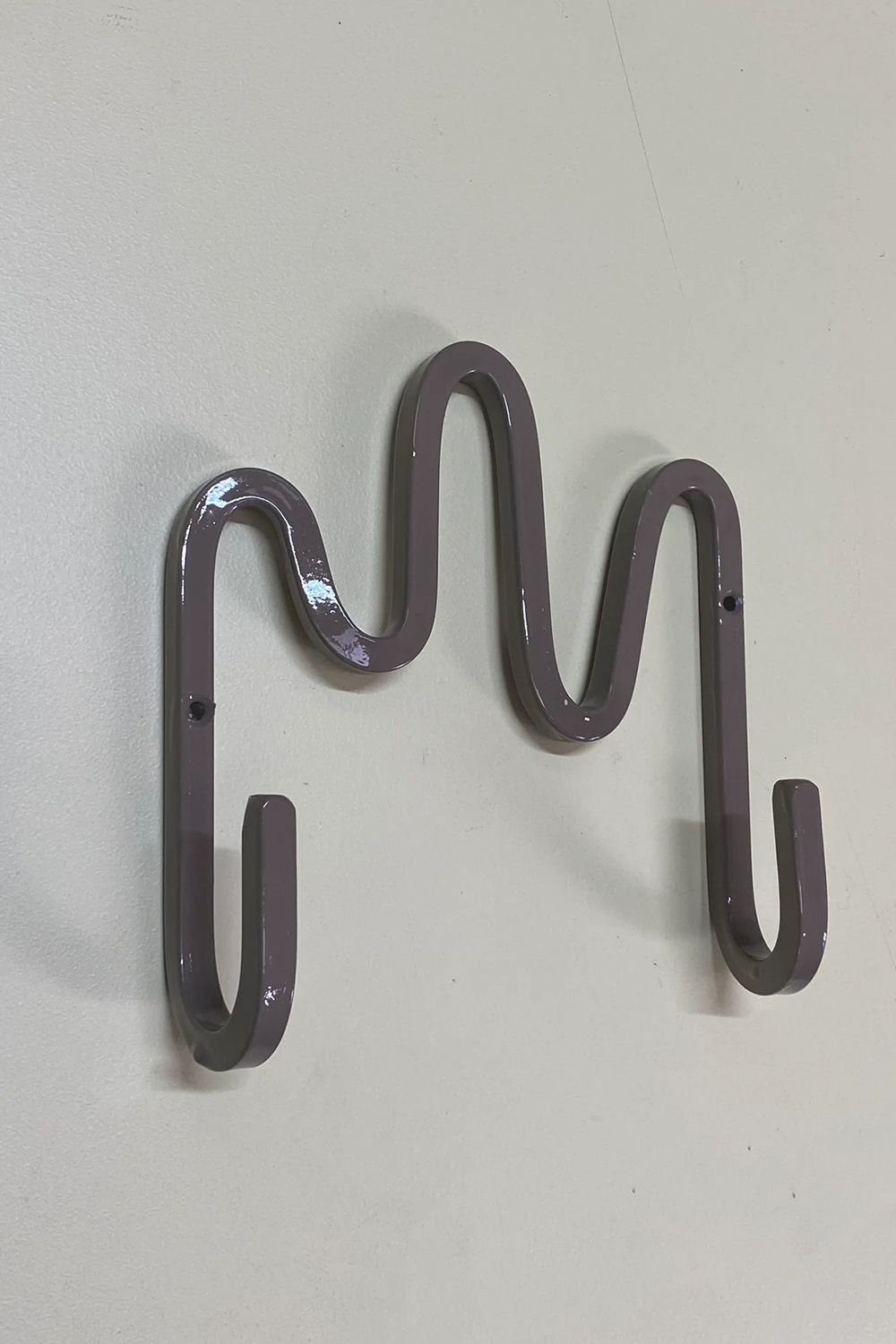 Shockwave Hook in Donkey Grey