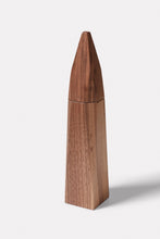 Load image into Gallery viewer, Salt &amp; Pepper Spitz — Walnut
