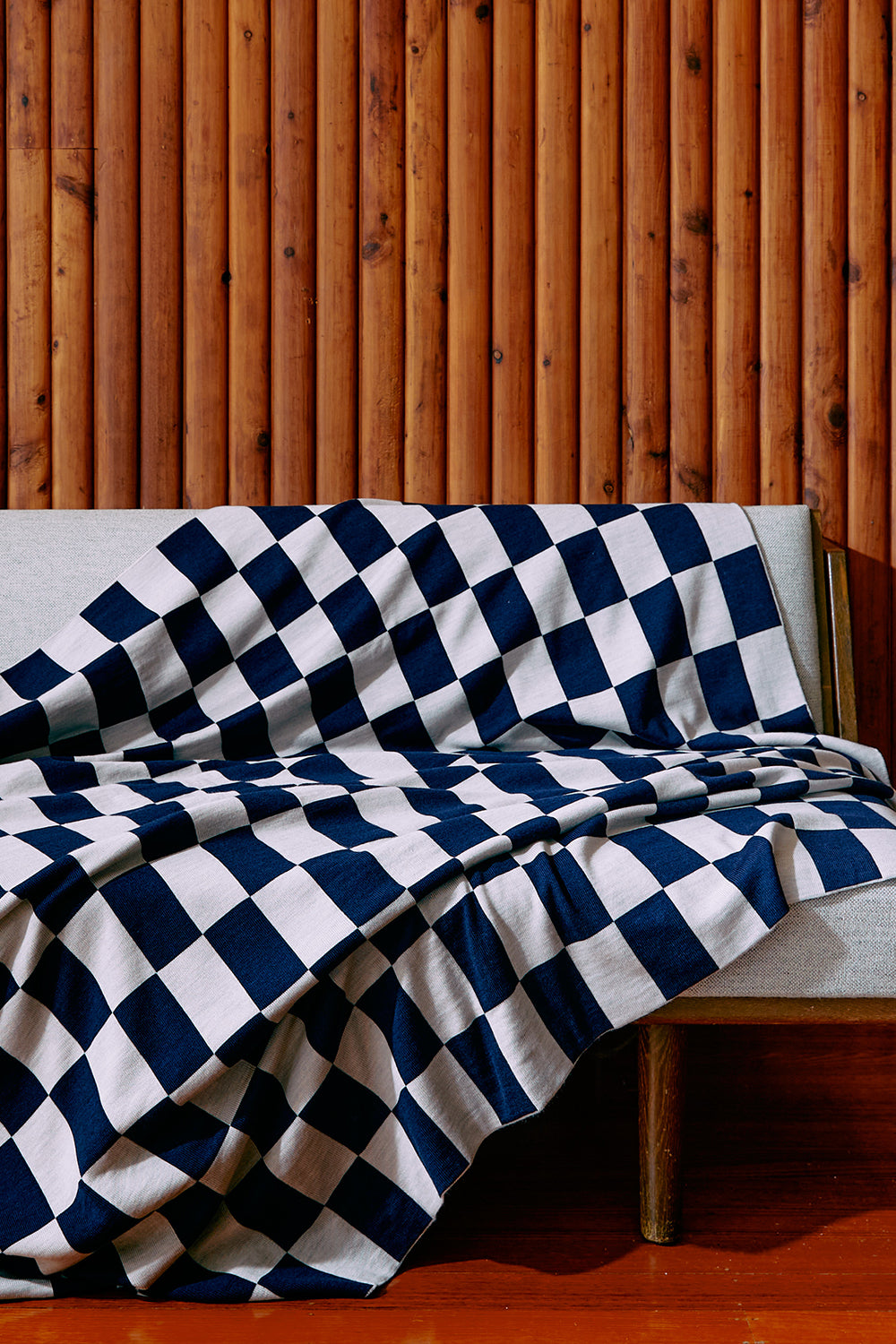 Curio Blanket – Navy Check